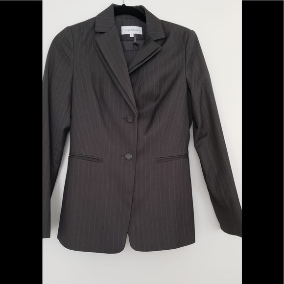 Calvin Klein suit- blazer and matching pants - Picture 1 of 2